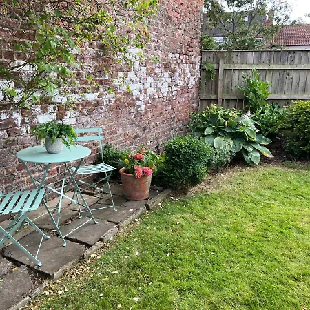 펜션 Treblenick House *