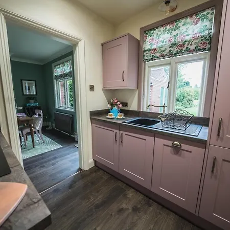 Holiday home Treblenick House